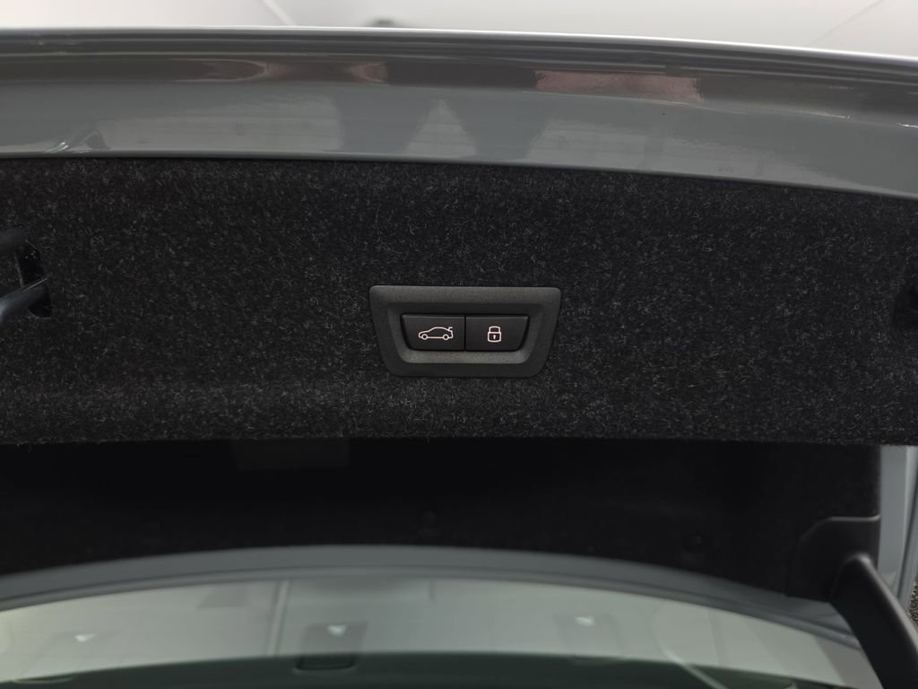 New 2026 BMW 330i xDrive Sedan w/ M Sport Package image 13