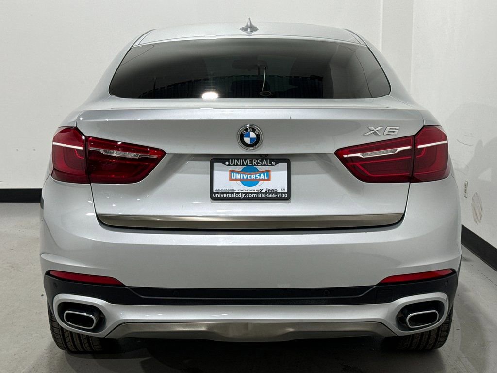 Used 2018 BMW X6 sDrive35i w/ Driving Assistance Package image 23