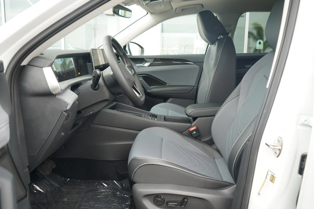New 2026 Volkswagen Tiguan SE AWD/4WD image 6