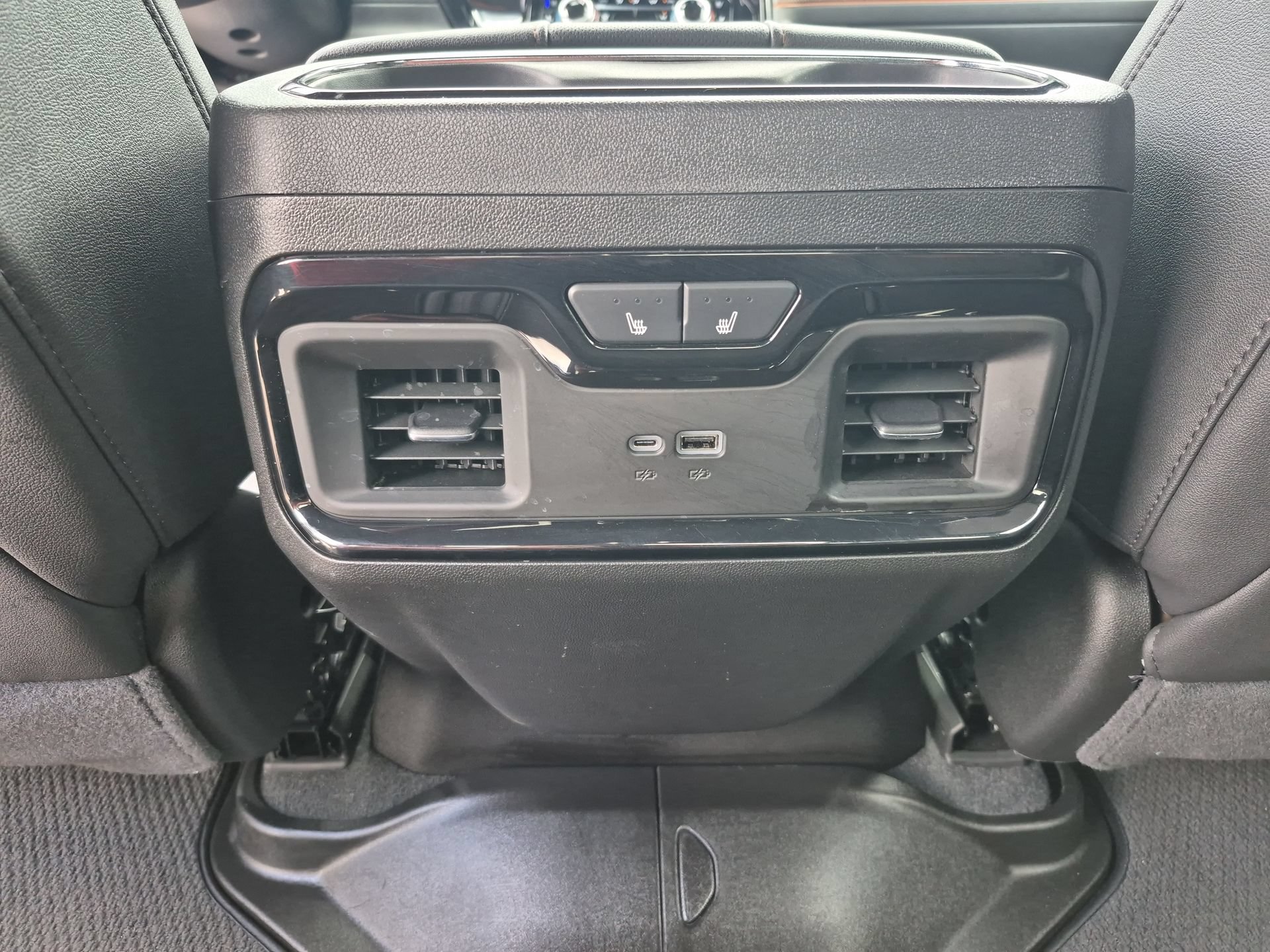 Certified 2025 GMC Sierra 1500 AT4 AWD/4WD image 22