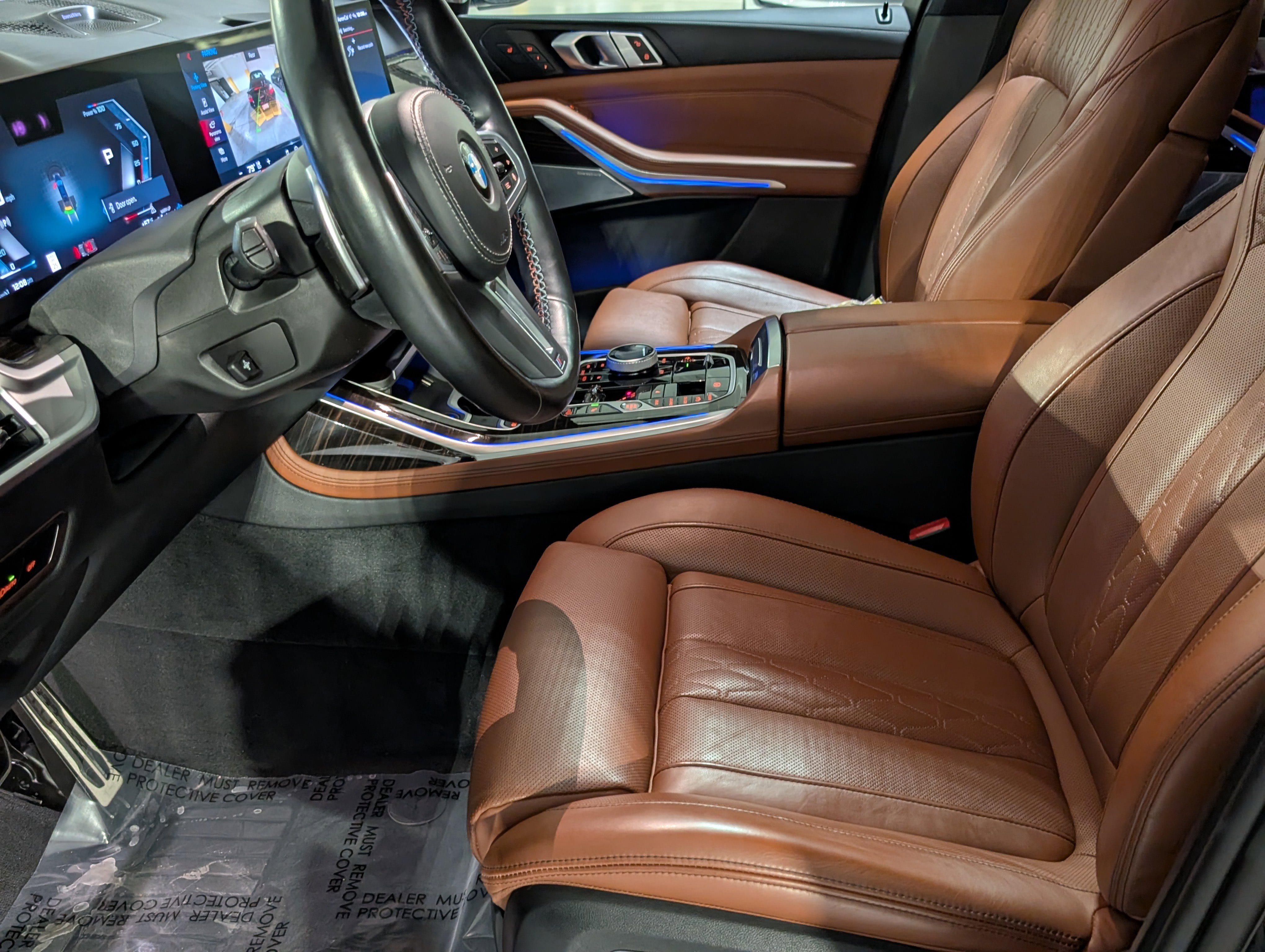 Used 2024 BMW X7 M60i w/ Executive Package image 5