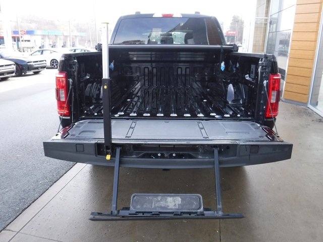 Used 2021 Ford F150 XLT w/ Equipment Group 301A Mid image 18