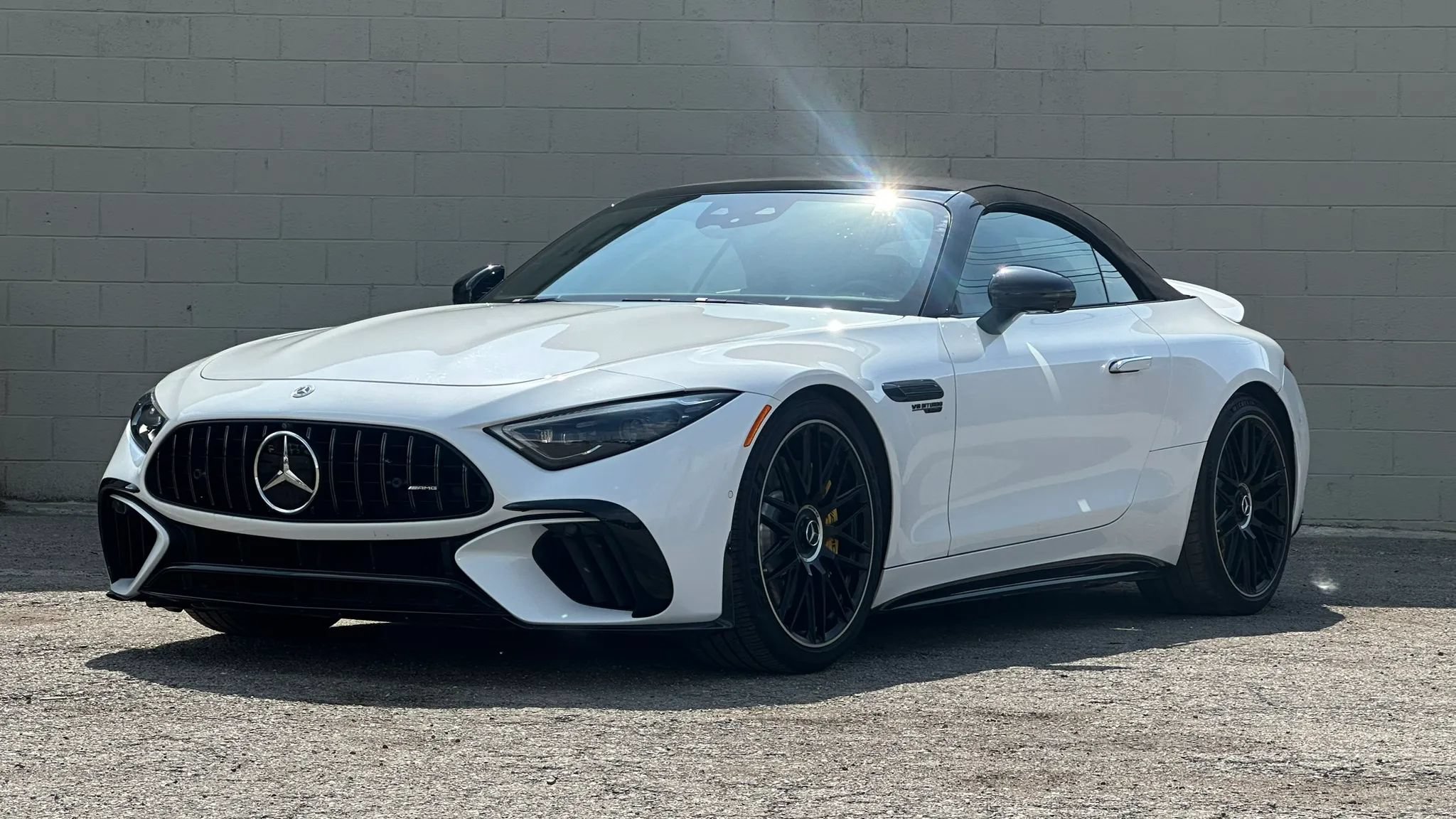 Used 2022 Mercedes-Benz SL 63 AMG 4MATIC image 1