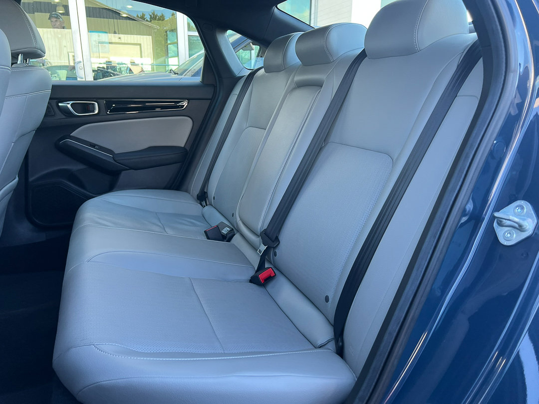 Used 2025 Honda Civic Sport image 24