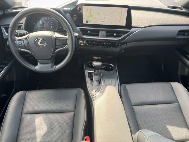 Certified 2023 Lexus UX 250h AWD w/ Accessory Package (Z2) image 18