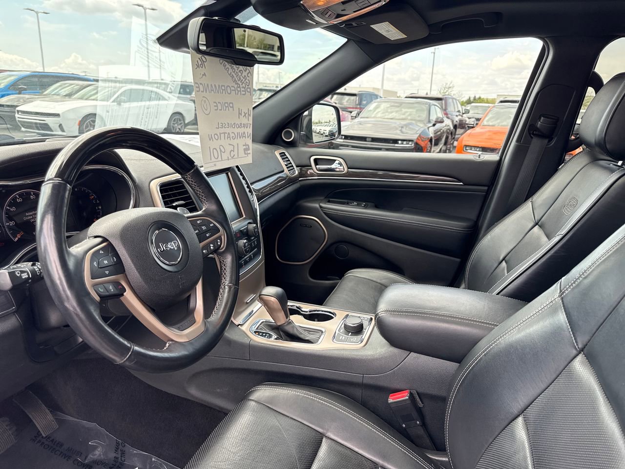 Used 2016 Jeep Grand Cherokee Overland w/ Advanced Technology Group image 11