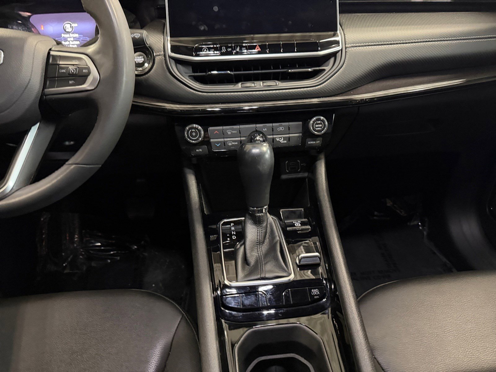 Used 2022 Jeep Compass Altitude image 13