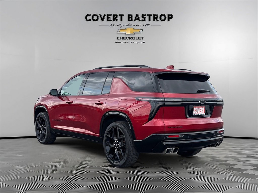 Used 2025 Chevrolet Traverse RS image 5