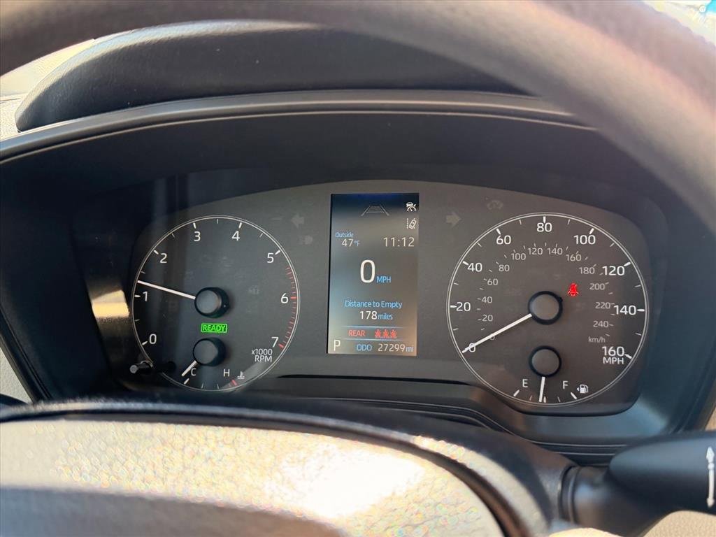 Used 2023 Toyota Corolla LE image 18