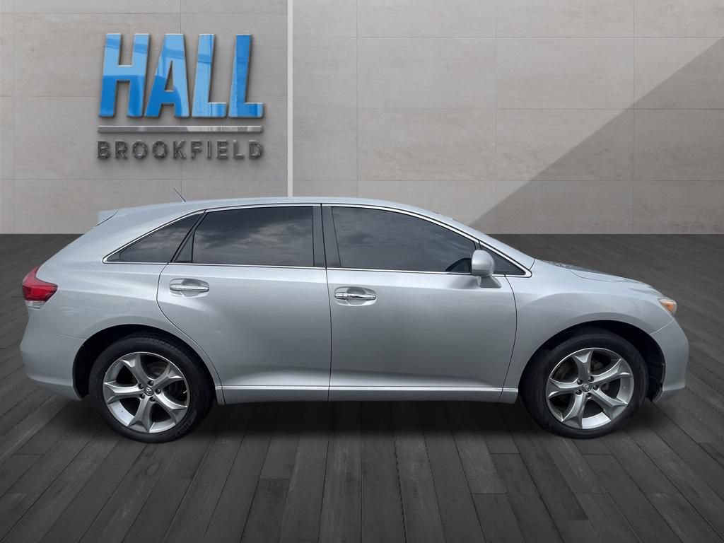 Used 2009 Toyota Venza AWD image 6