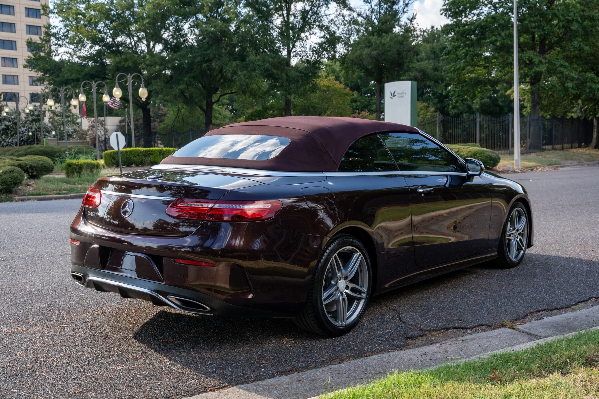 Used 2019 Mercedes-Benz E 450 Cabriolet image 21
