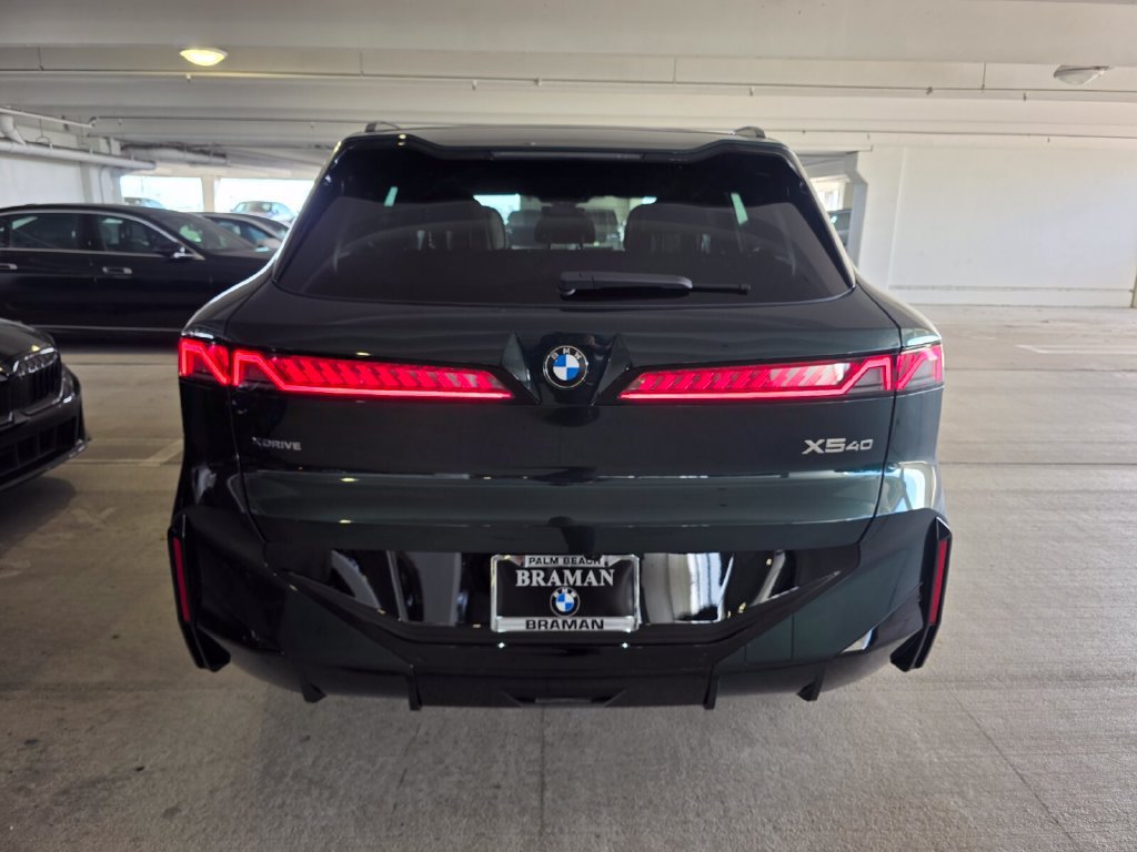 New 2027 BMW X5 xDrive40i w/ M Sport Professional Package AWD/4WD image 5