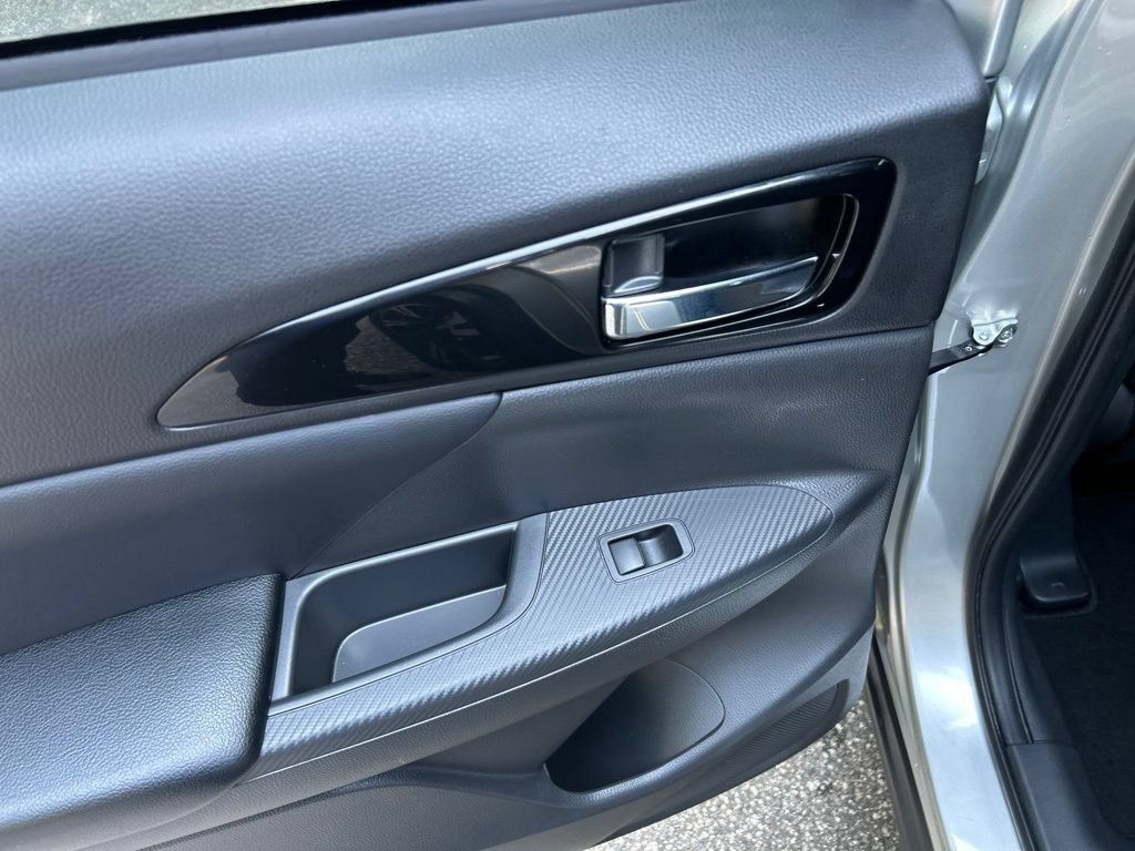 Used 2024 Mitsubishi Eclipse Cross AWD image 25