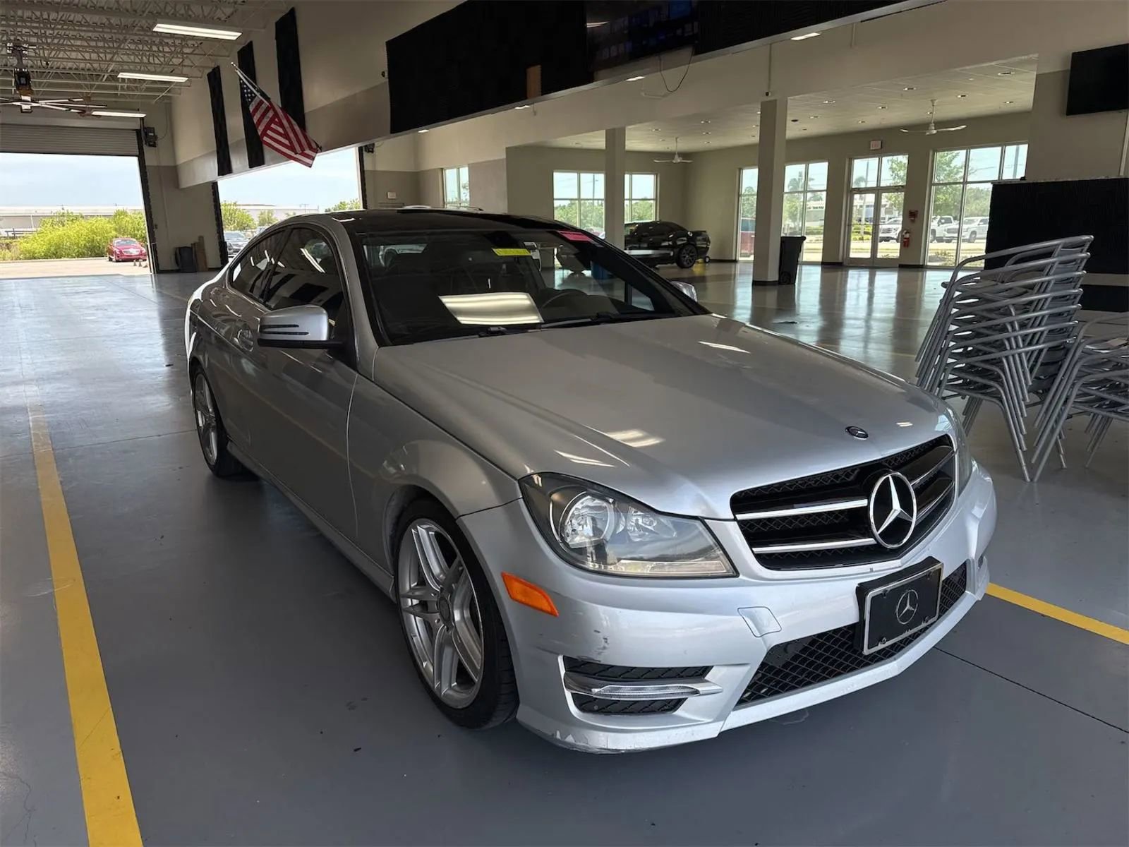 Used 2015 Mercedes-Benz C 350 4MATIC Coupe image 2