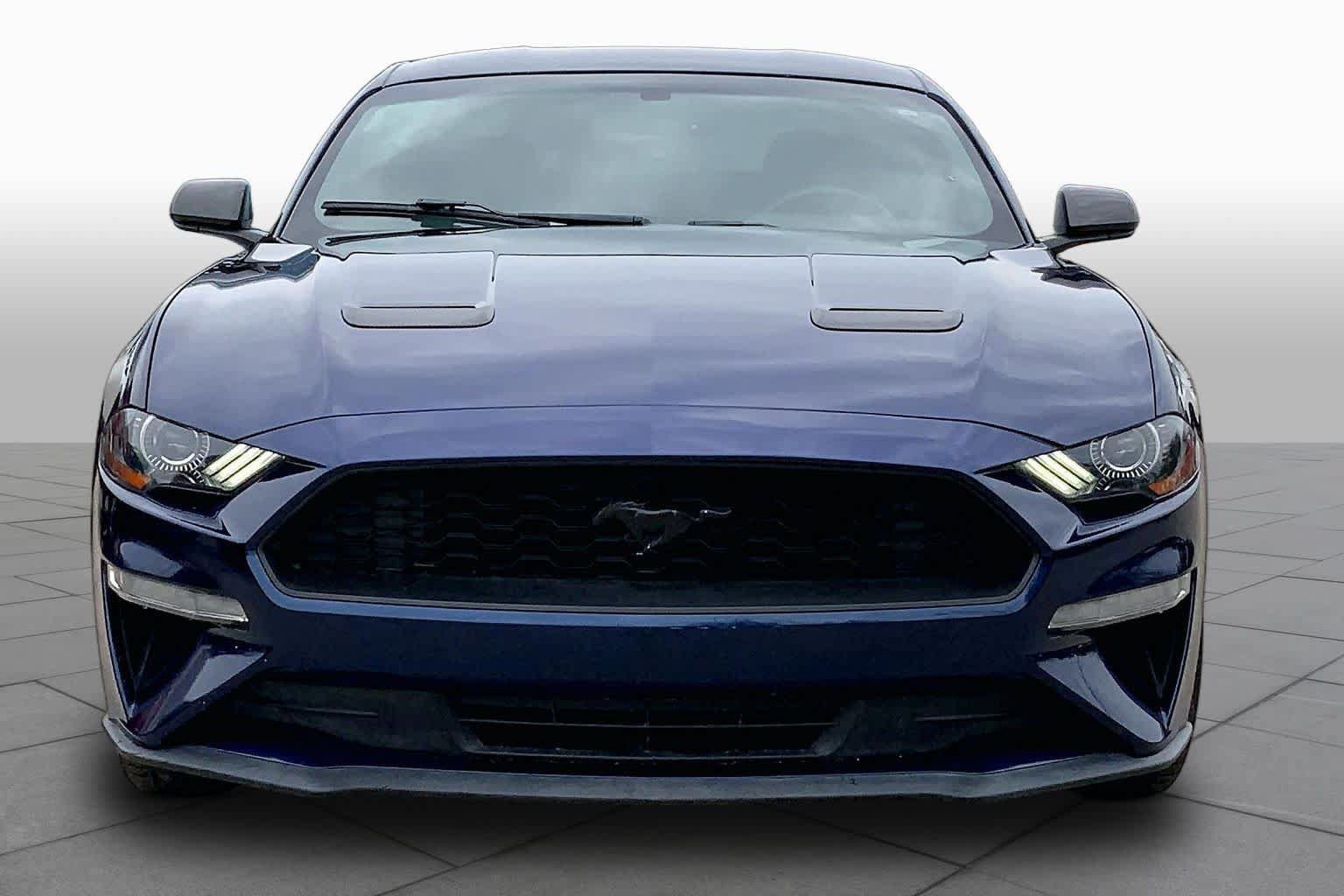 Used 2020 Ford Mustang Coupe w/ Equipment Group 101A RWD image 4