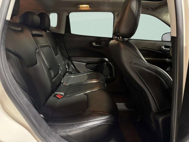 Used 2018 Jeep Compass Latitude w/ Popular Equipment Group image 26