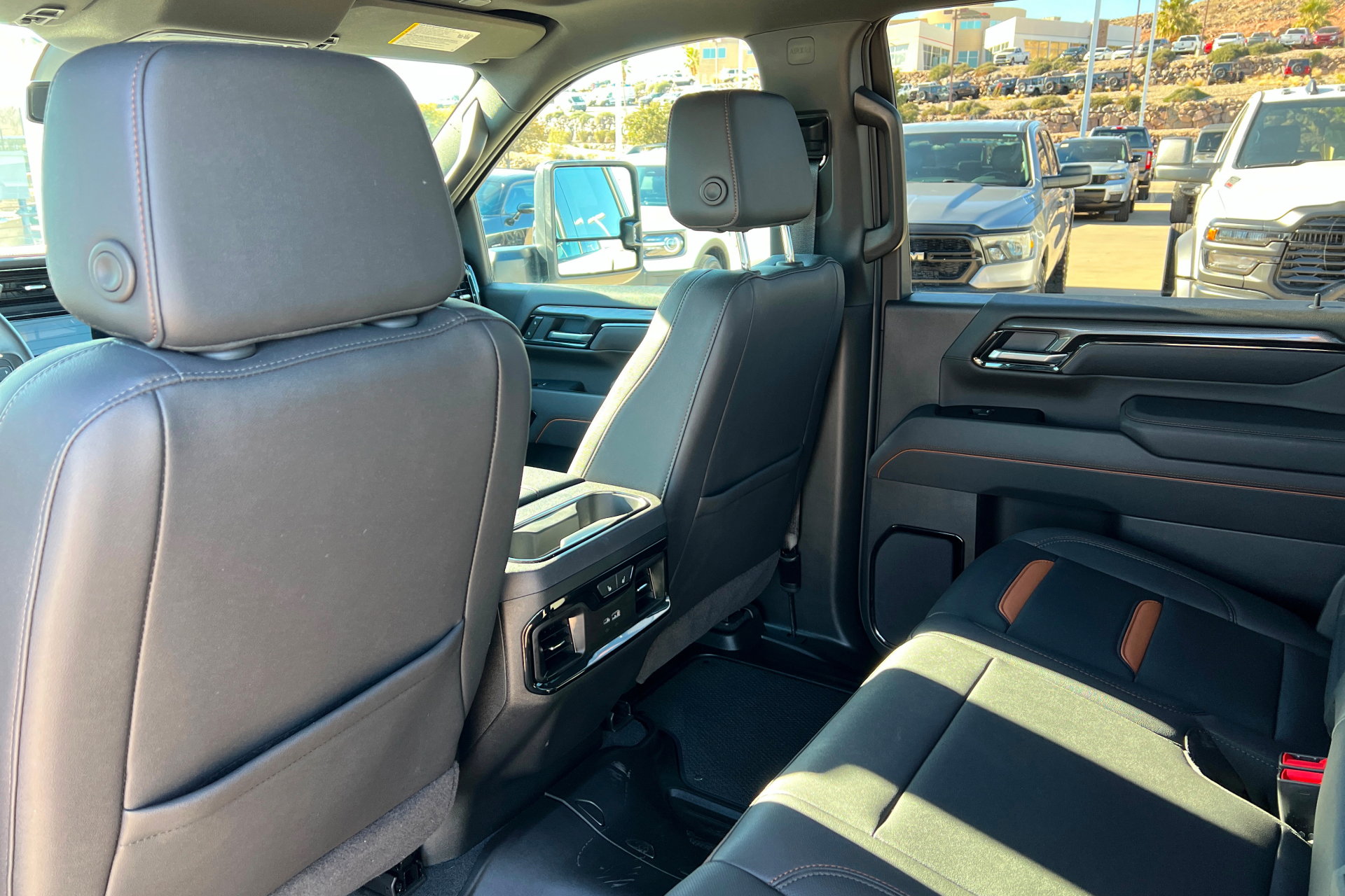 Certified 2025 GMC Sierra 2500 AT4 image 20