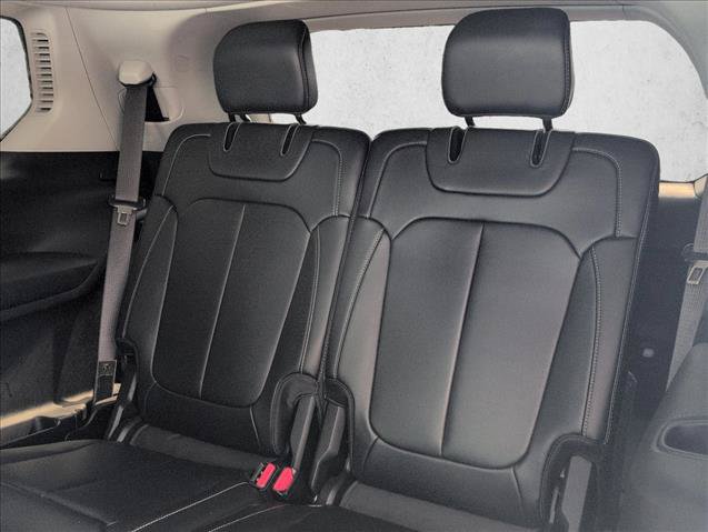 Used 2021 Jeep Grand Cherokee L Limited RWD image 30