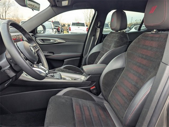 Used 2024 Dodge Hornet GT image 9