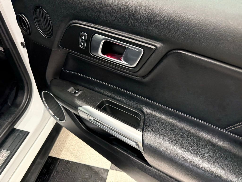 Used 2022 Ford Mustang Premium image 20