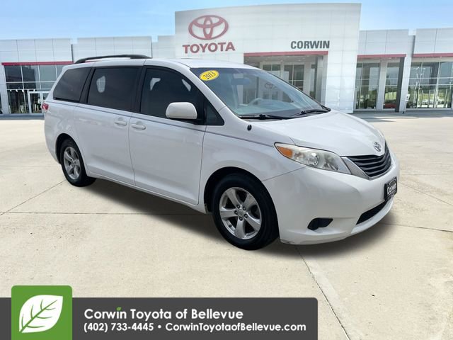 Used 2013 Toyota Sienna LE FWD 360° Tour