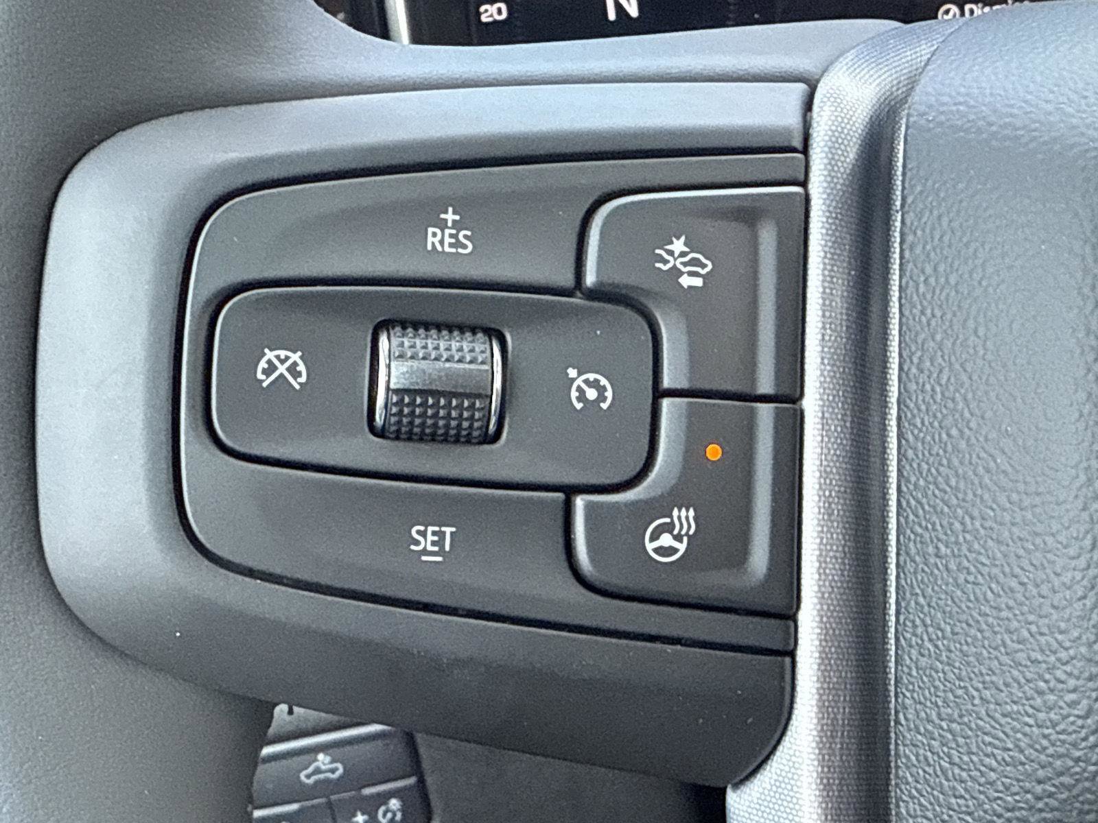 New 2025 GMC Sierra 1500 SLE image 38