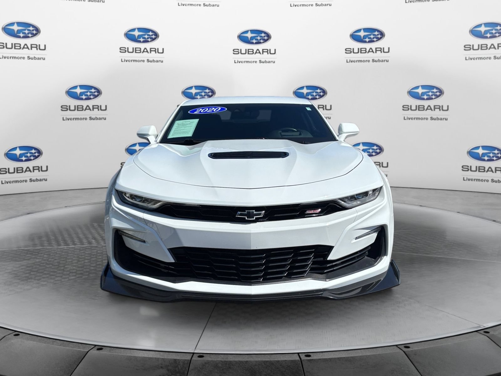 Used 2020 Chevrolet Camaro SS RWD image 8
