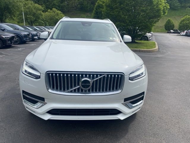 Used 2023 Volvo XC90 B6 Plus w/ Protection Package Premier AWD/4WD image 2