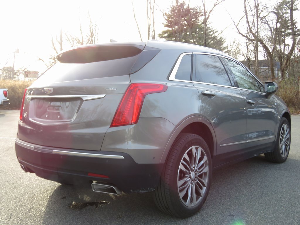 Used 2018 Cadillac XT5 Premium Luxury w/ Driver Assist Package image 6