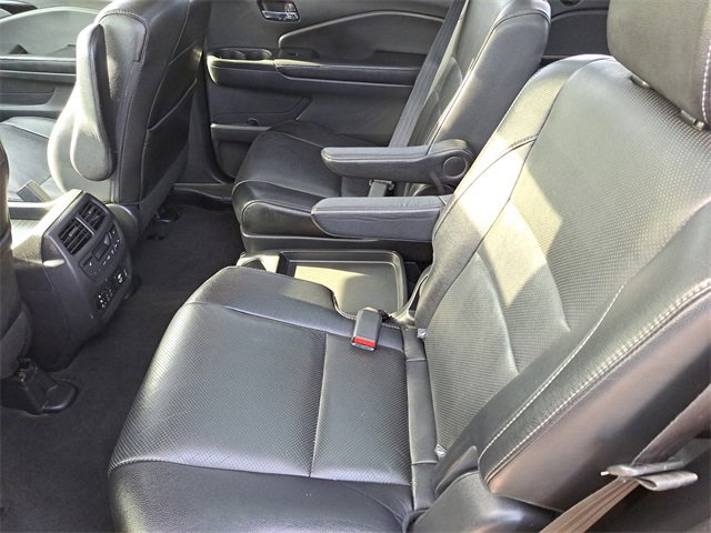 Used 2016 Honda Pilot Elite image 23