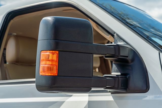 Used 2012 Ford F250 Lariat w/ Lariat Interior Pkg image 12