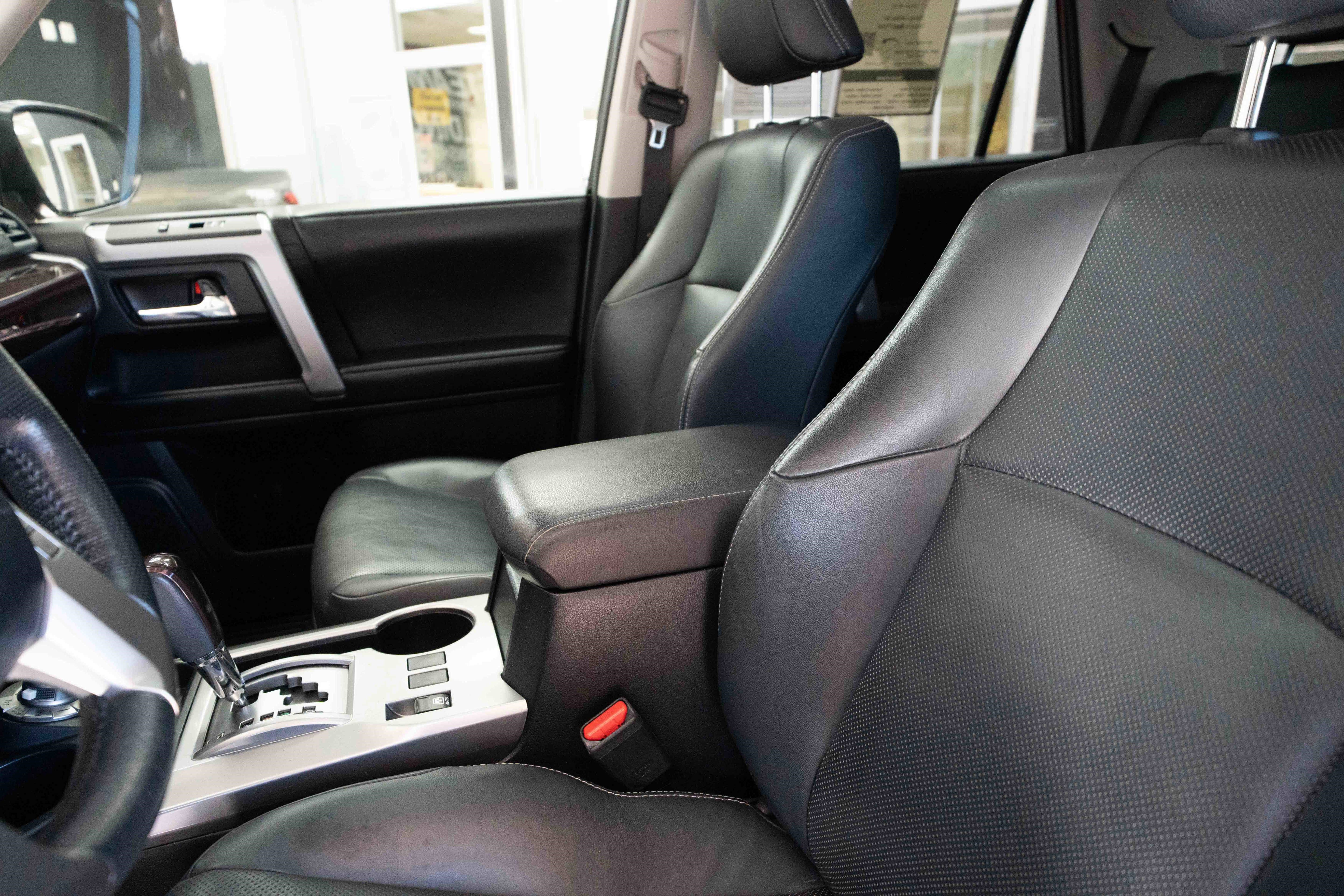 Used 2023 Toyota 4Runner Limited image 10