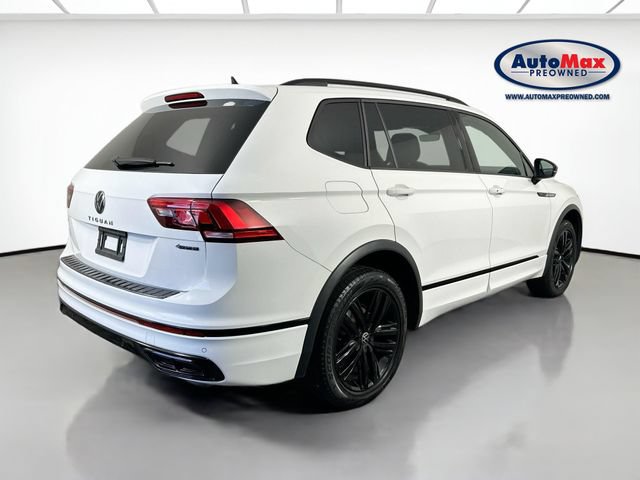 Used 2022 Volkswagen Tiguan SE R-Line AWD/4WD image 2