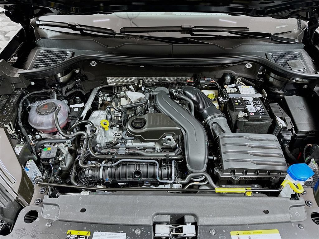 New 2026 Volkswagen Taos SEL AWD/4WD image 6