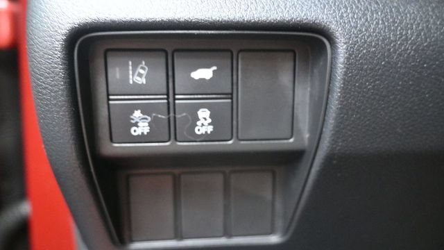 Used 2018 Honda CR-V Touring image 19