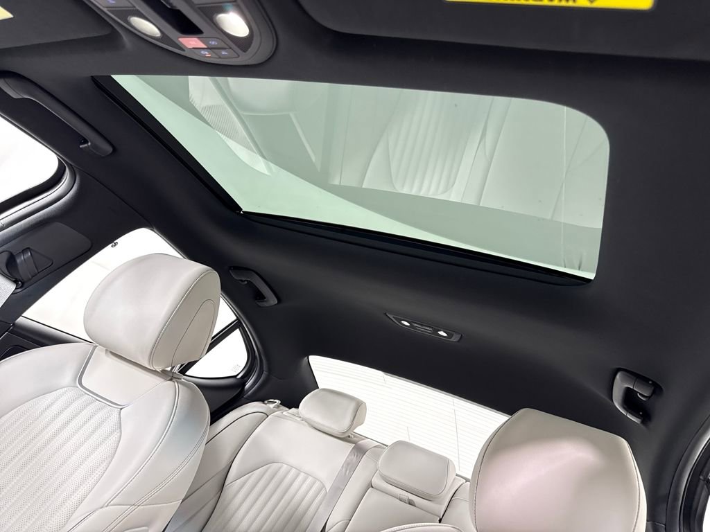New 2025 Genesis G70 2.5T w/ Sport Prestige Package image 20