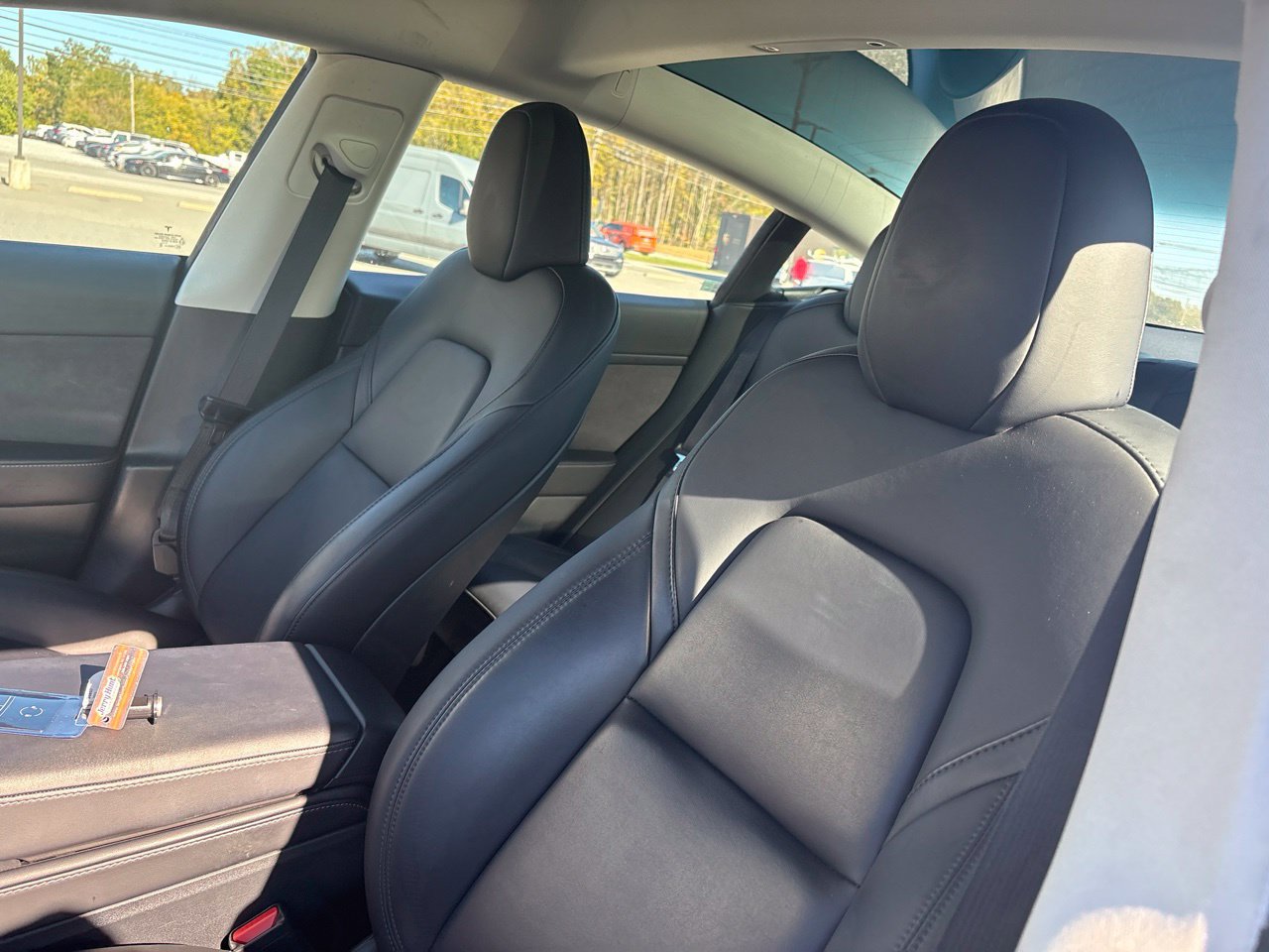 Used 2023 Tesla Model 3 Standard Range RWD image 2