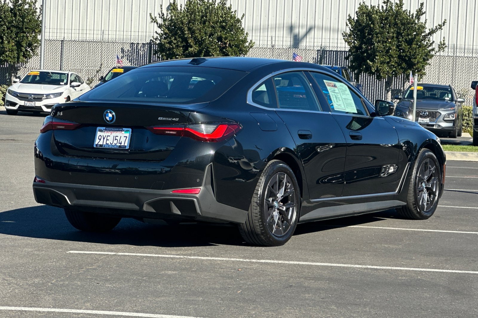 Used 2023 BMW i4 eDrive40 w/ Premium Package RWD image 4