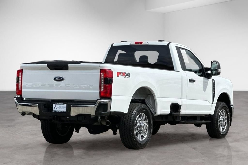 Used 2025 Ford F350 XLT w/ 360-Degree Camera Package AWD/4WD image 5