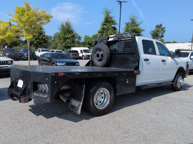 Used 2026 RAM 3500 Tradesman w/ Chrome Appearance Group AWD/4WD video 3