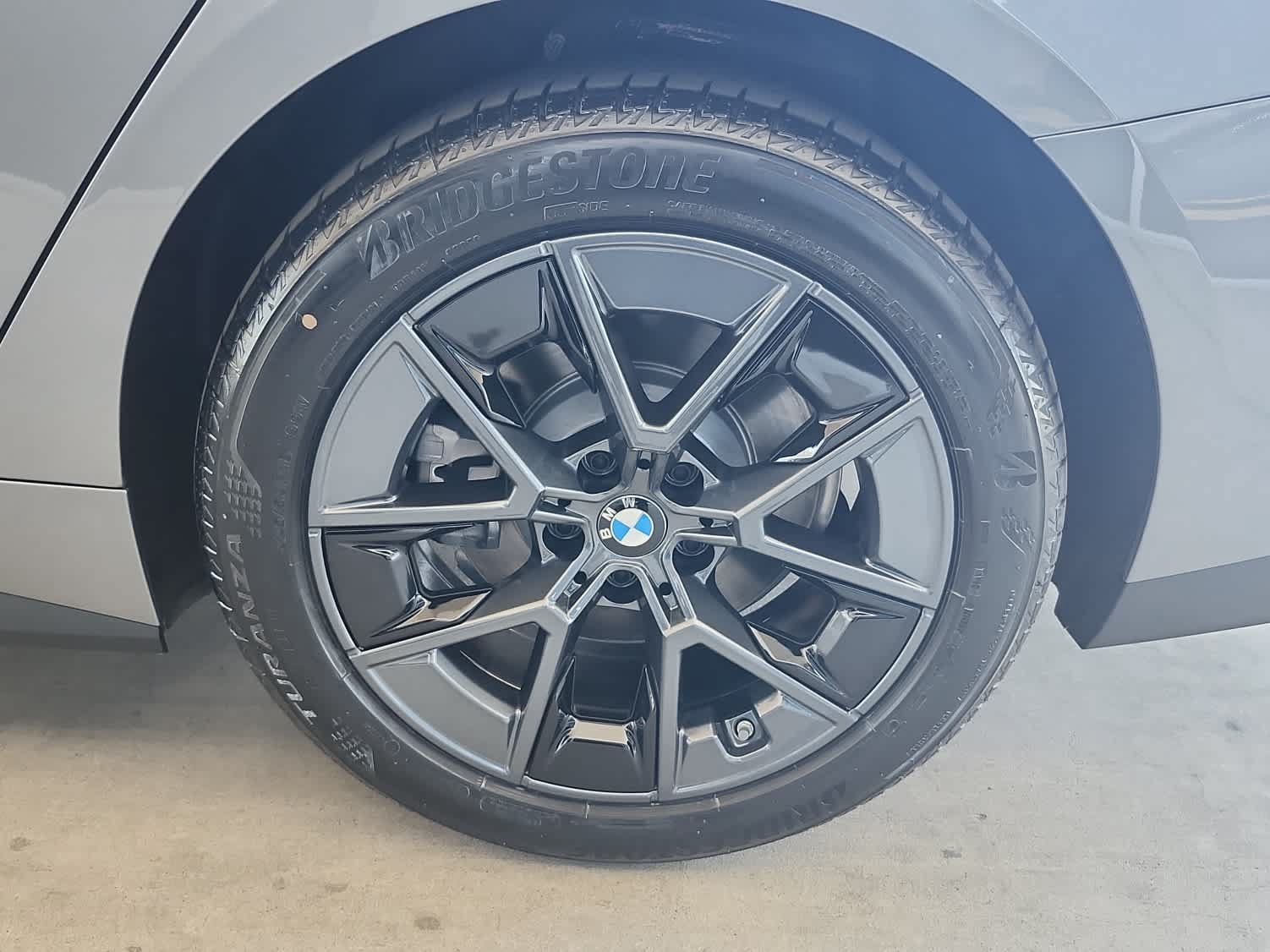 New 2026 BMW i4 xDrive40i w/ Premium Package AWD/4WD image 10