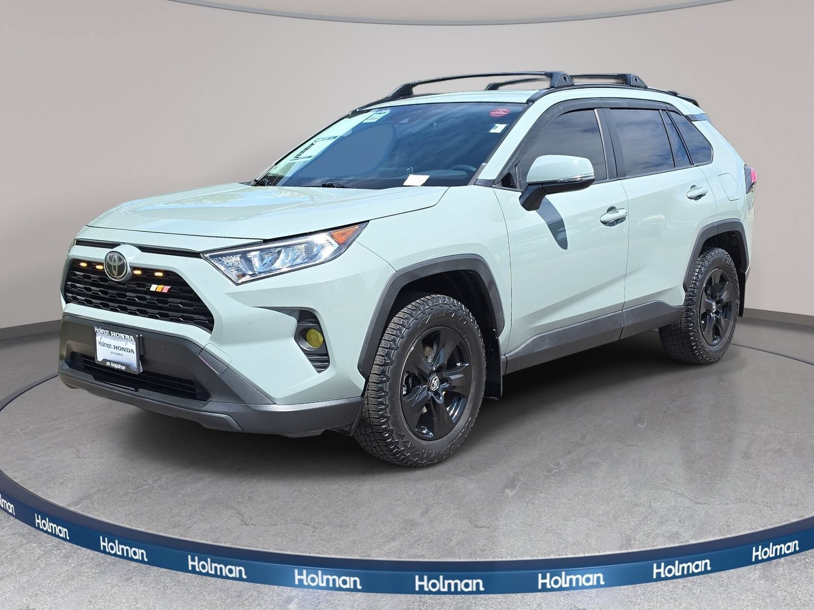 Used 2021 Toyota RAV4 XLE w/ Convenience Package AWD/4WD image 1