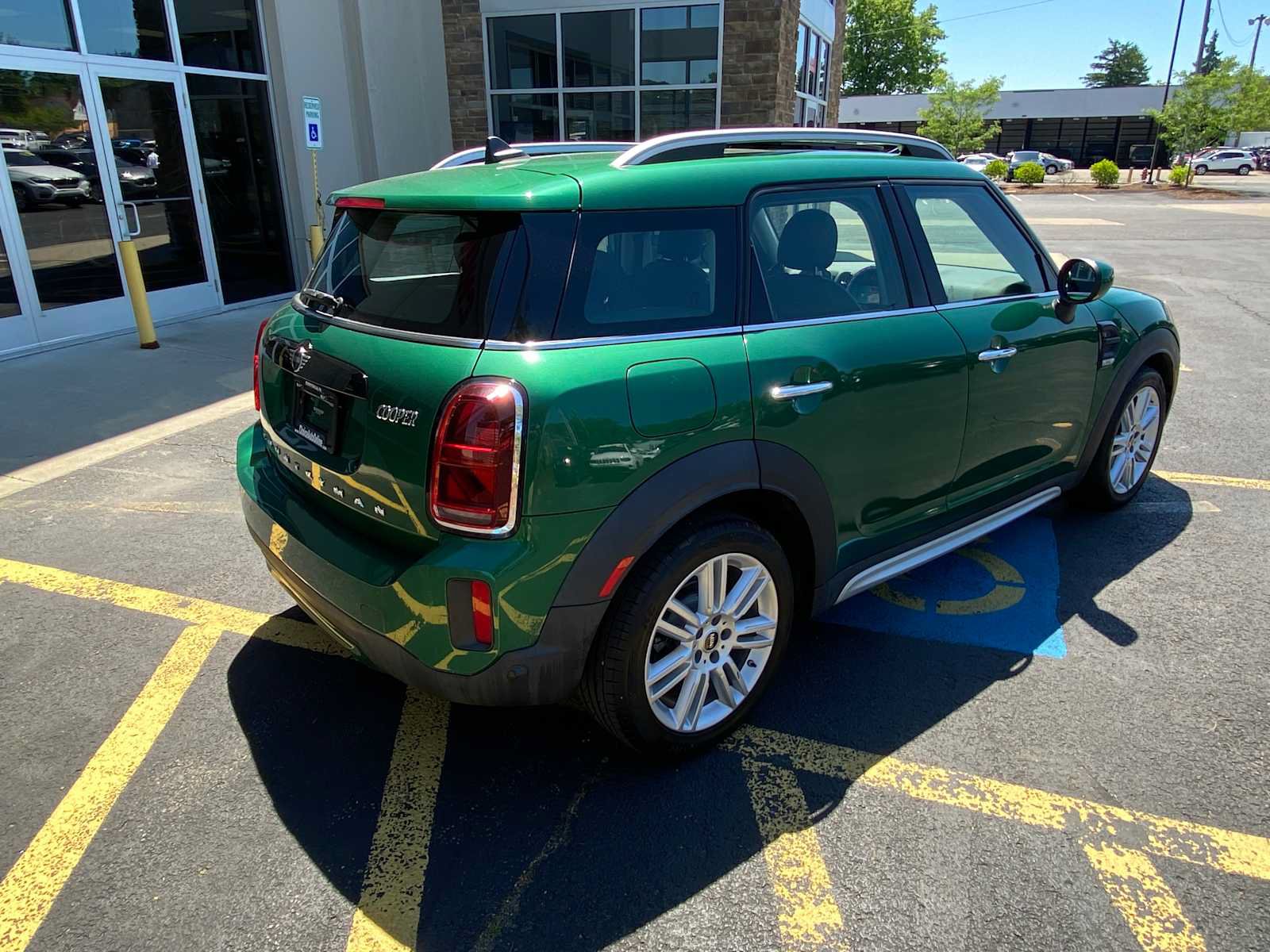 Used 2022 MINI Cooper Countryman FWD image 4