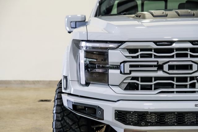 Used 2026 Ford F150 Raptor w/ Equipment Group 803A Raptor R AWD/4WD image 3