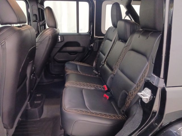 Used 2021 Jeep Wrangler Unlimited Sahara image 13