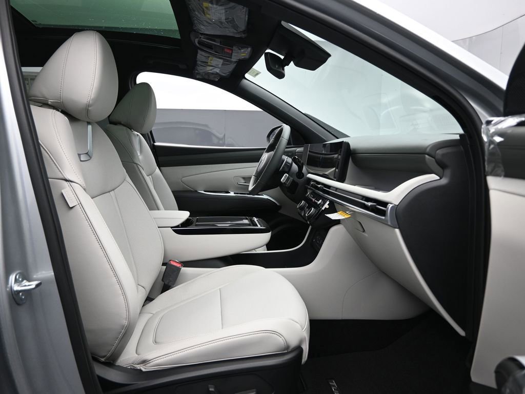 New 2026 Hyundai Tucson Limited image 32