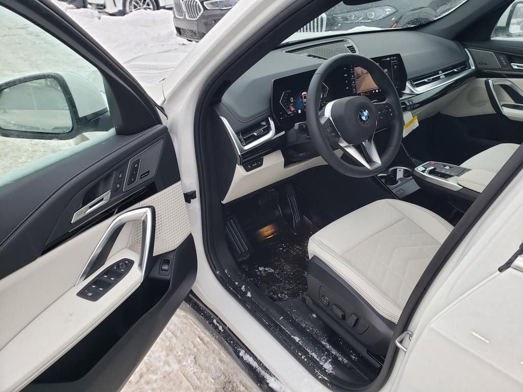 New 2026 BMW X1 xDrive28i w/ Convenience Package image 6
