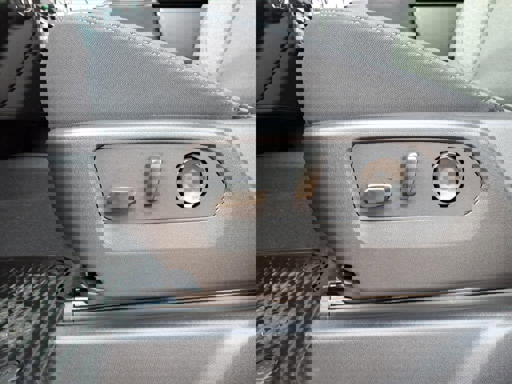 New 2026 Chevrolet Silverado 1500 Custom image 18