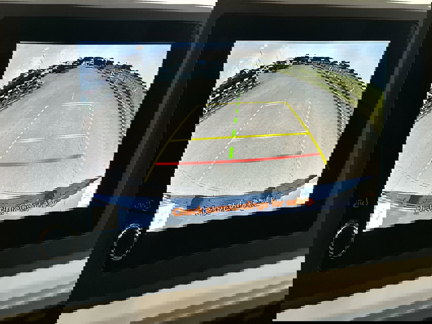 Used 2024 Toyota Tacoma TRD Off-Road image 17