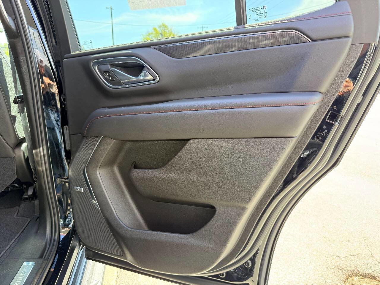 Used 2021 Chevrolet Tahoe RST w/ Luxury Package image 41